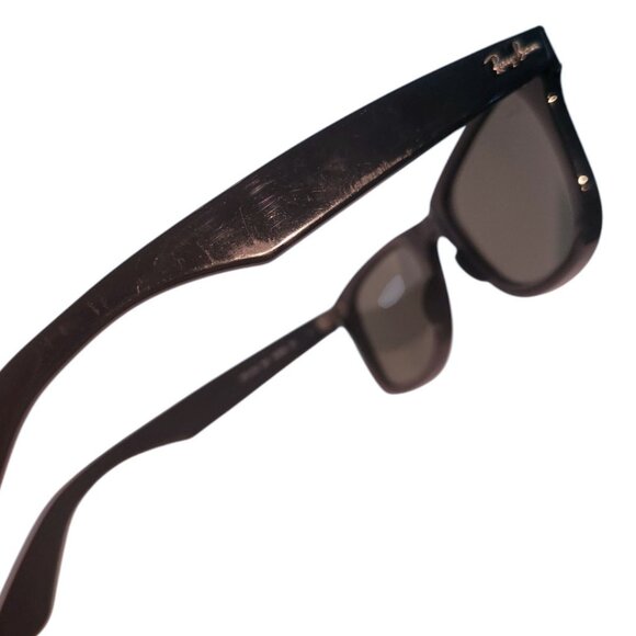 Ray Bans Black Wayfarer Sunglasses - Picture 9 of 11